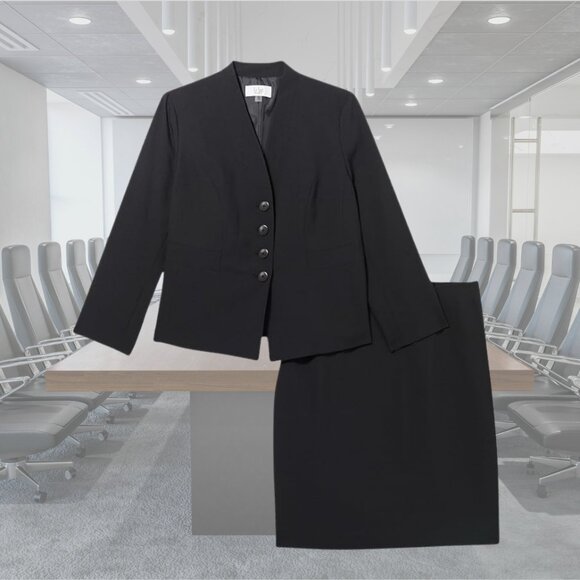 NWT - Four Button Collarless Jacket and Slim Skirt Suit Set - #50041991 - Picture 2 of 9